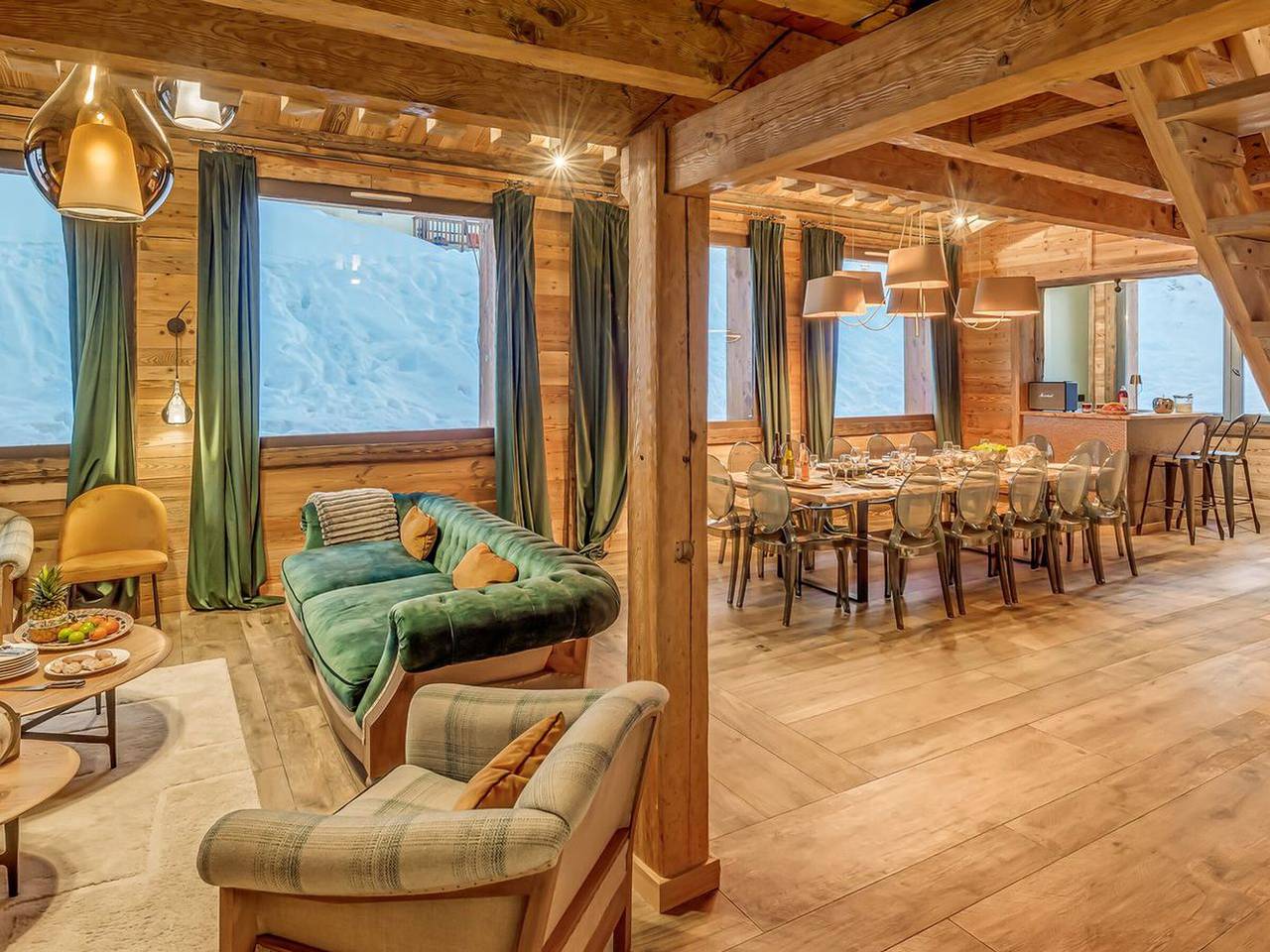 Luxury 5-star chalet, 7 suites, 14 guests, hotel services in Plagne Villages, La Plagne-Tarentaise