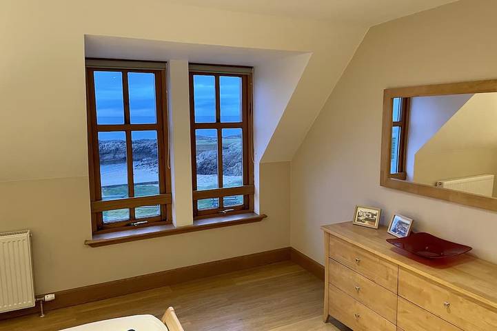 Modernes Fischerhaus mit atemberaubendem freiem Blick auf den Moray Firth in Findochty, Moray