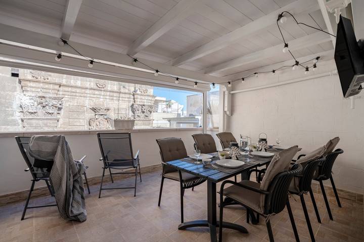 Entire studio, Studio 'Carolina 3' with Shared Terrace, Wi-Fi and Air Conditioning in Cala Porta Vecchia, Monopoli