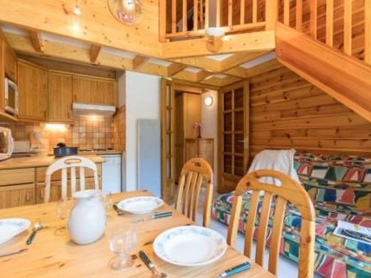 Ganze Wohnung, Duplex gemütliche 3-Zimmer-Wohnung, 6 Schlafplätze, La Salle-les-Alpes, 700m von den Pisten in La Salle-les-Alpes, Serre Chevalier