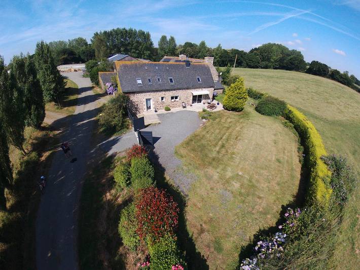 Gîte pour 6 personnes, avec terrasse et jardin, animaux acceptés en Bretagne - 2