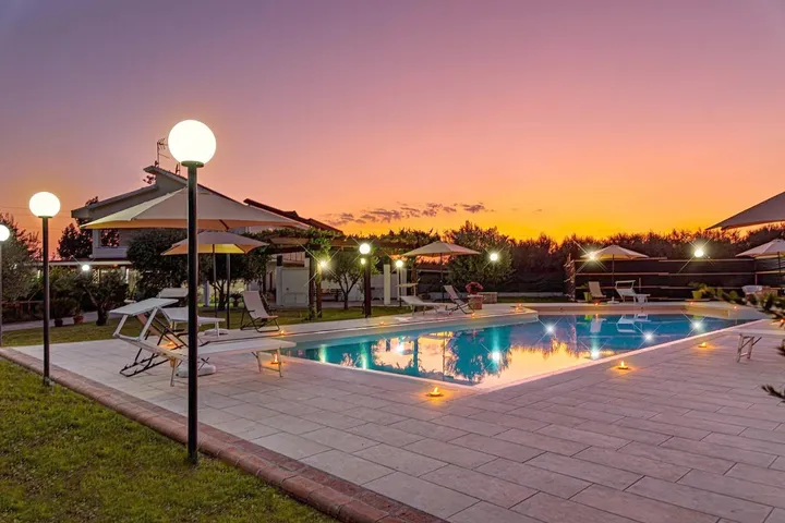 Landhaus für 2 Personen, mit Garten und Pool - 1