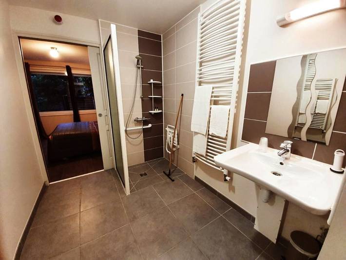 Hôtel pour 2 personnes, avec terrasse à Les Pieux - 4