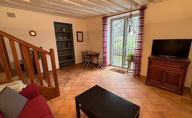 Gîte pour 5 personnes, avec terrasse et jardin dans le Jura - 2