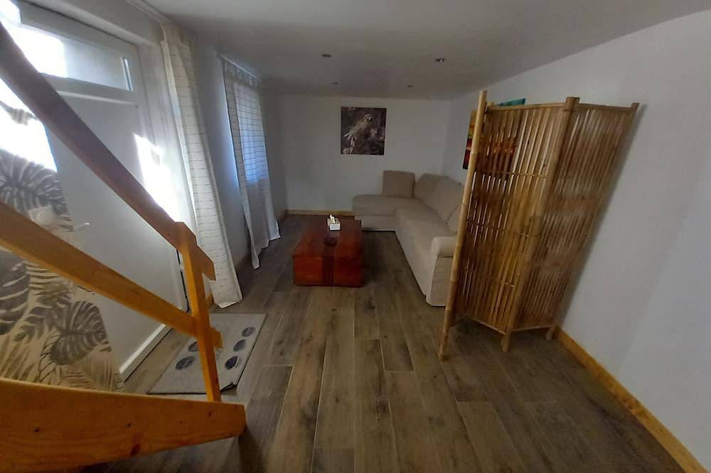 Appartement entier, Studio 1 Chambre Grillon A 2 Pas Du Centre in Grillon, Enclave de Valreas