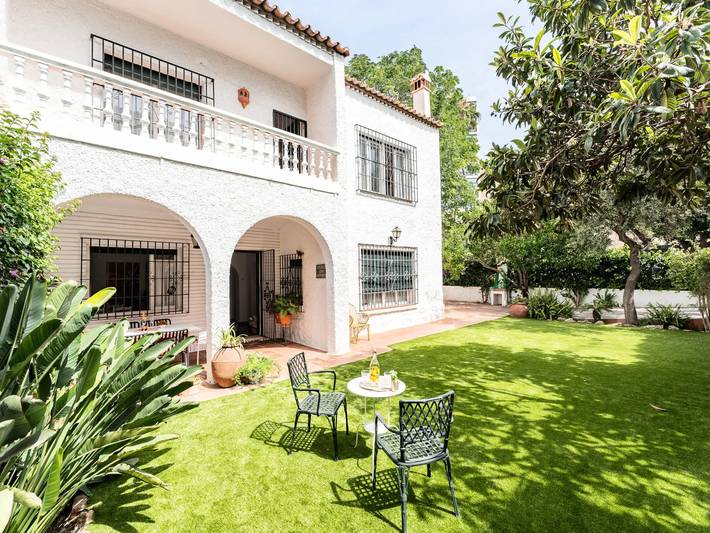 Villa for 8 people, with Terrace and Garden in Torremolinos