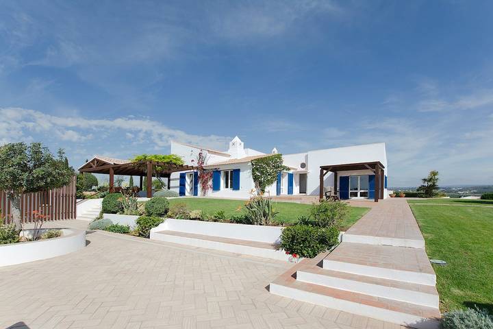Casa rural para 15 personas, con Terraza además de Jardín y Piscina para niños en Lagos - 4
