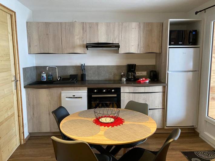 Gîte pour 7 personnes, avec balcon ainsi que vue et jardin à Faucon-de-Barcelonnette - 2