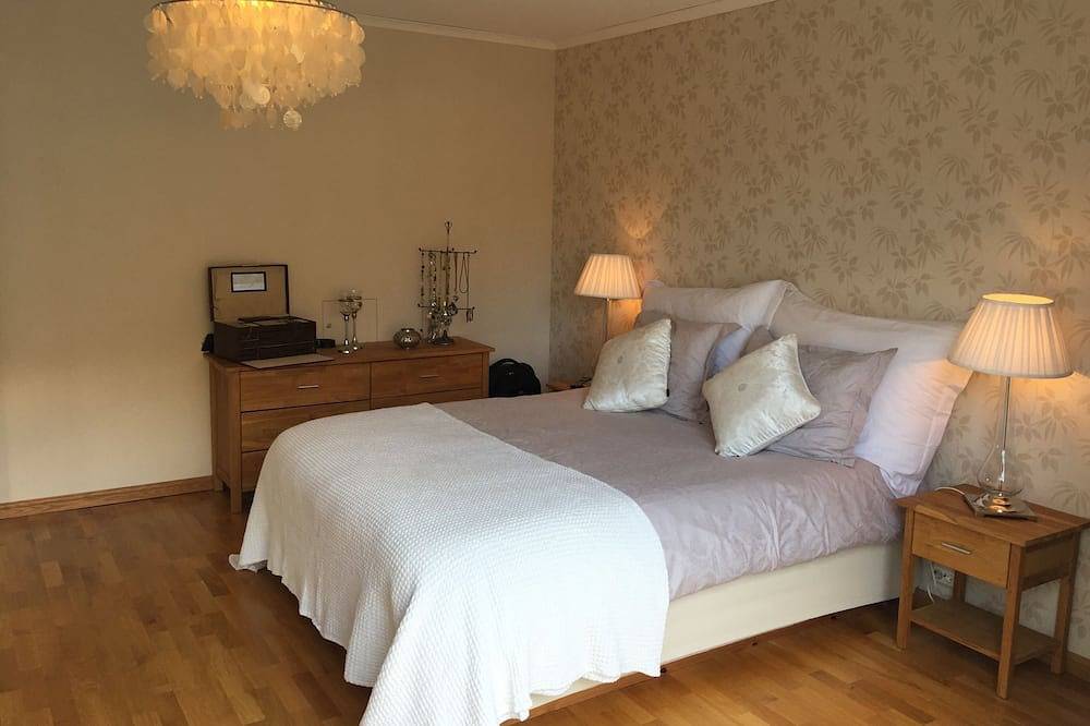 Charming House with a Fantastic View of Norway's Nature in Ørsta