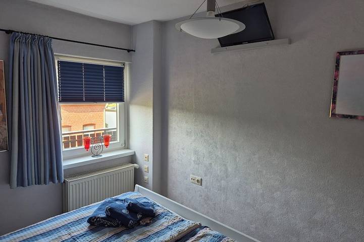 Ganze Wohnung, Ferienwohnung Hardt,  Osterrönfeld, am Nord-Ostsee-Kanal im Zentrum S-H in Osterrönfeld, Rendsburg-Eckernförde