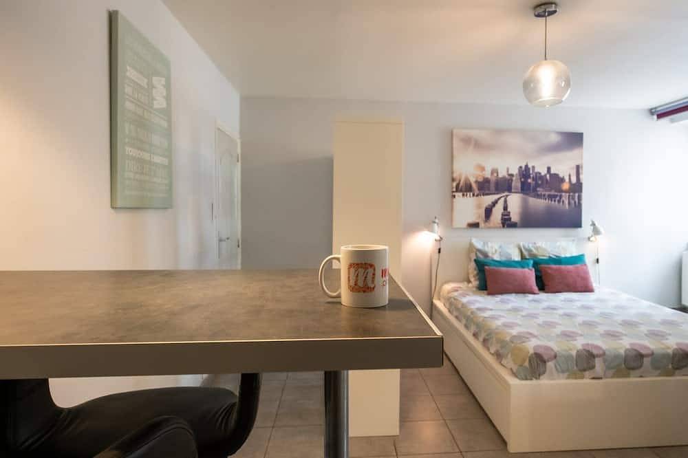 Appartement entier, Le cocon des Monts d'Or - studio cosy frais in Saint-Germain-au-Mont-d'Or, Lyon et ses environs