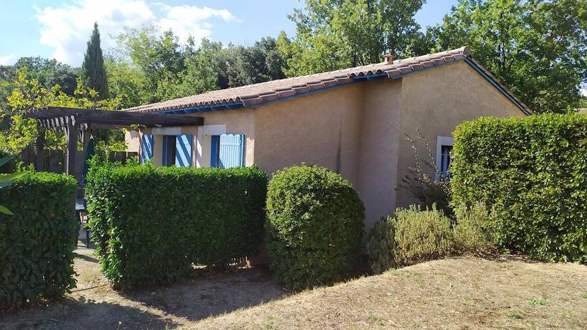 Maison de vacances pour 4 personnes, avec piscine et terrasse