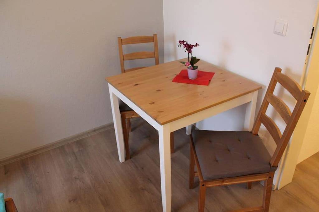 Ganze Wohnung, Ferienappartement am See Ii im Biospharenreservat Schorfheide in Eichhorst, Schorfheide
