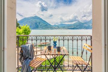 Gîte pour 4 personnes, avec vue sur le lac et balcon dans Varenna