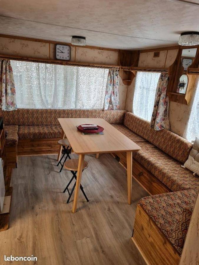 Camping pour 5 personnes, avec terrasse ainsi que piscine et jardin, animaux acceptés à La Tremblade - 4