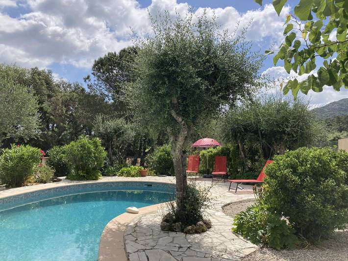 Villa pour 10 personnes, avec jardin dans le Var - 2