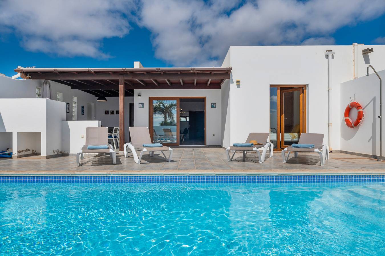 Villa per le vacanze 'Nitho' con vista mare, piscina privata e Wi-Fi in Playa Blanca, Yaiza