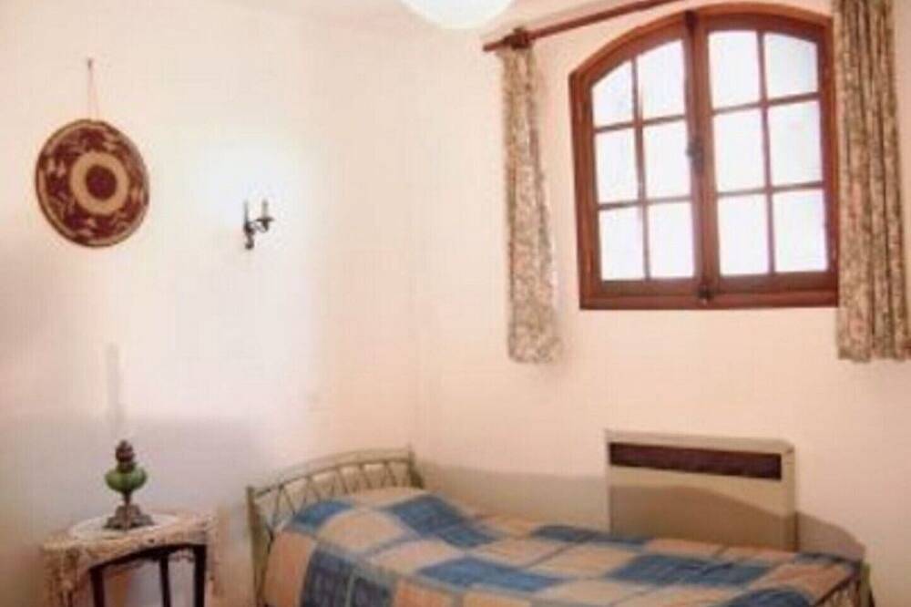 4 Schlafzimmer Villa für 8 Personen mit Pool in Montferrat, Draguignan Region
