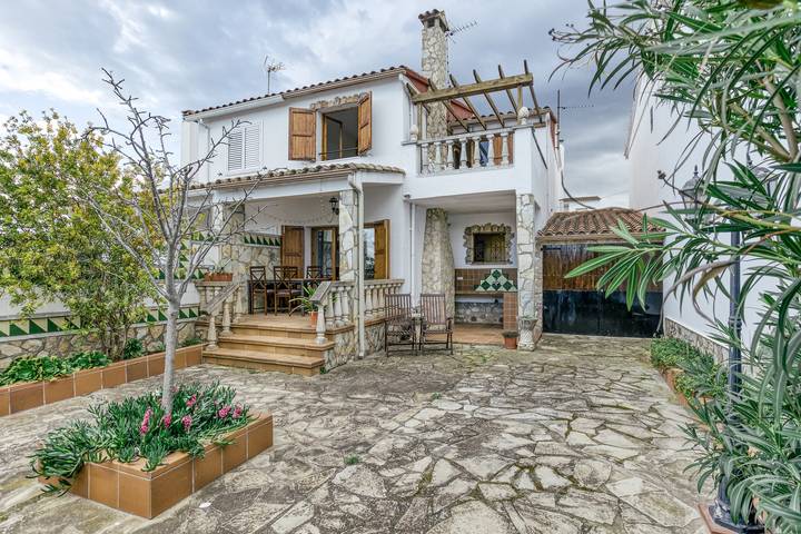 Ferienhaus für 4 Personen, mit Garten in l'Escala