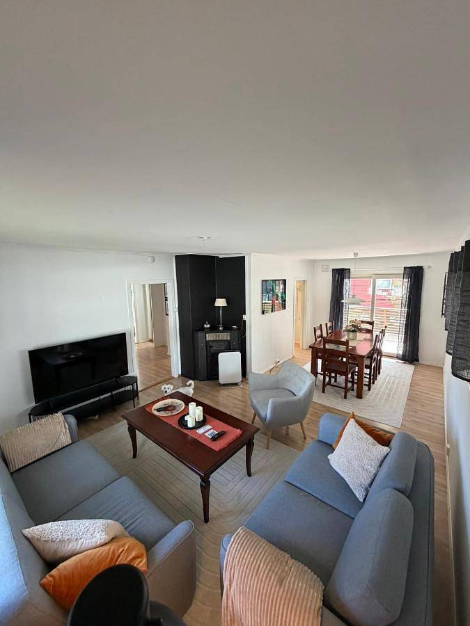 Gîte pour 4 personnes, avec jardin et balcon dans Narvik