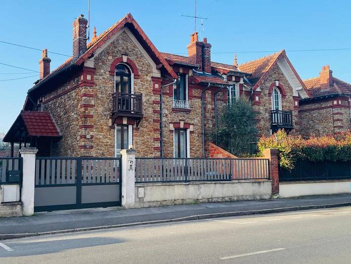 Chambre d’hôte pour 2 personnes, avec jardin ainsi que terrasse et vue