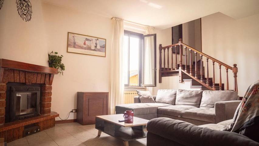 Ferienhaus für 7 Personen, mit Balkon und Terrasse sowie Garten
