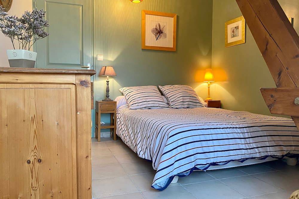 Charmante Maison au Cœur d’un Village Paludier, Proche Guérande et Plages, Terrasse et Wifi in Guérande, Côte d'Amour