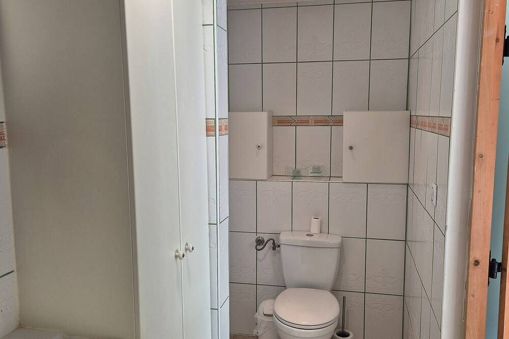 Entire apartment, Apparently T2 in Brigueuil, Charente