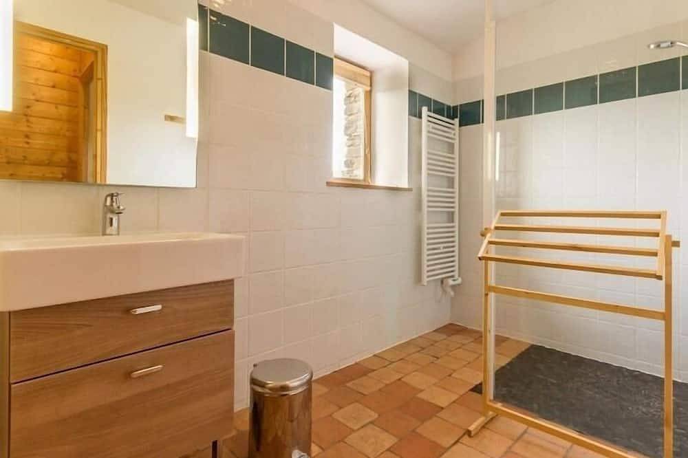 Maison de vignerons avec jardin, Wifi, animaux acceptés in Le Cellier, Vallée de la Loire