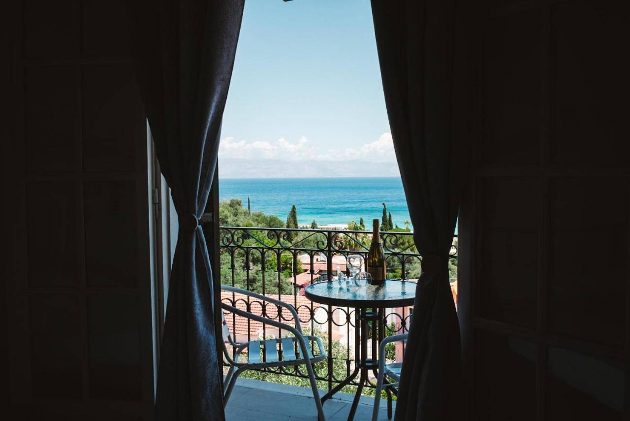 Paradise Sea View Pool Apartments Moraitika in Μωραΐτικα, Κέρκυρα