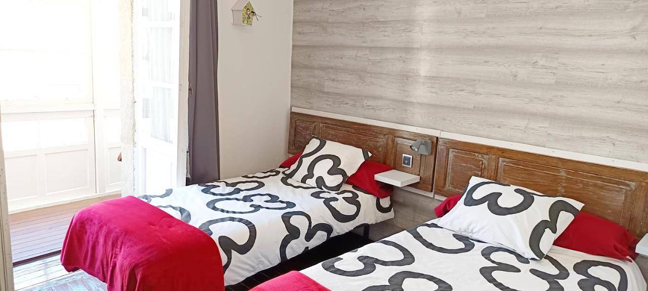 Appartement entier, Apartamento Céntrico Espacioso y Con Galería Acristalada in Guitiriz, Province de Lugo