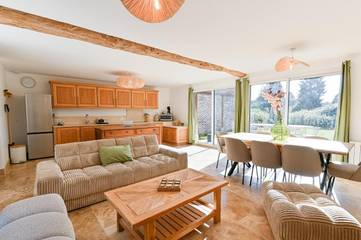 Location de vacances pour 8 personnes, avec jardin à Bonneville-sur-Touques