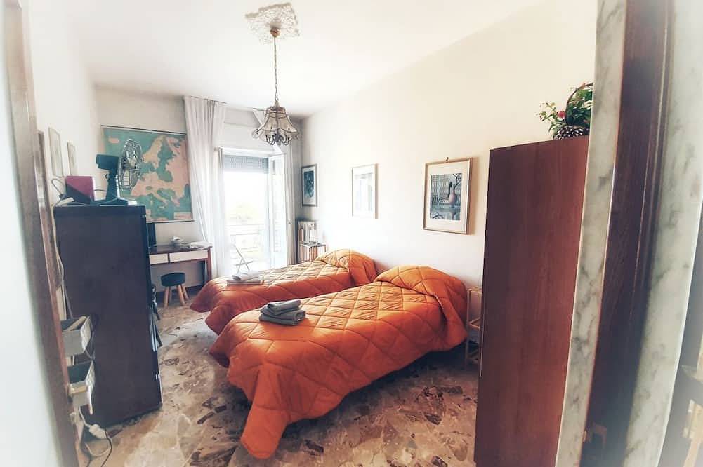 Matera Short Term Room 2 - Twin Private in Matera, Piana del Metaponto