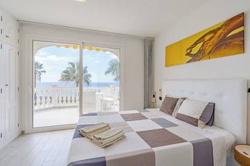 Villa for 8 People in Playa de los Cristianos, Arona, Photo 1