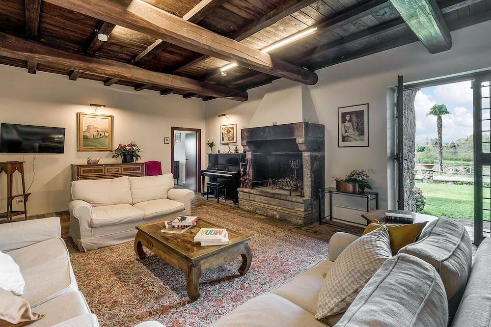 Preciosa casa en Vitorchiano Vt in Vitorchiano, Provincia de Viterbo