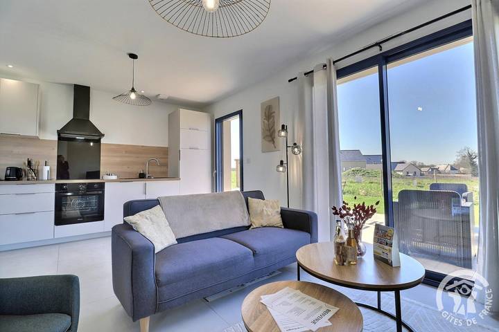 Gîte pour 4 personnes, avec terrasse et jardin ainsi que sauna et jacuzzi à Dol-de-Bretagne - 3