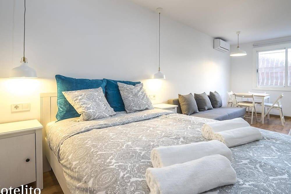 Entire apartment, Hotelito Boutique Mercat in Hospitalet de Llobregat, l'Hospitalet de Llobregat