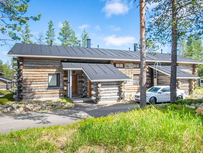 Ferienhaus für 8 Personen, mit Terrasse und Sauna in Finnland