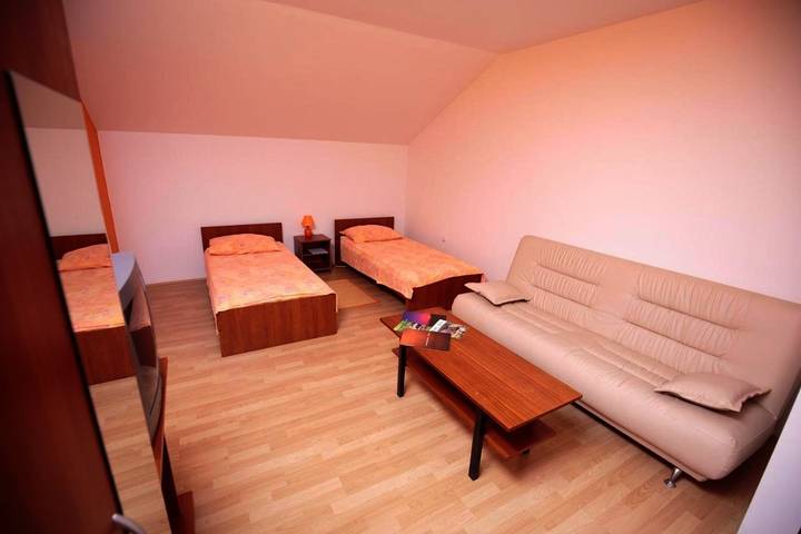 Maison d’hôte pour 2 personnes, avec vue ainsi que jardin et terrasse dans Slavonie - 4