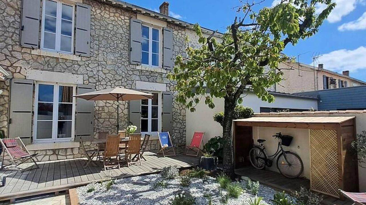 Appartement de vacances entier, Ferienwohnung für 6 Personen (100 m²) in La Rochelle in La Rochelle, Région de La Rochelle