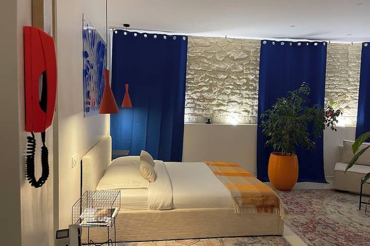 Appartement entier, Studio 11 bis – Face aux Parcs de Vichy in Vichy, Région de Vichy