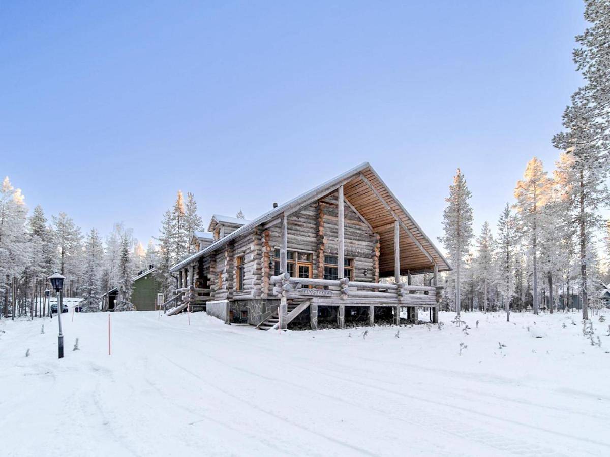 Holiday Home Luostakka iso by Interhome in Ylläsjärvi, Laponia