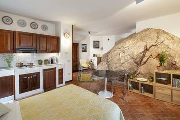 Casa Vacanza per 2 Persone in Rasiglia, Foligno, Foto 3