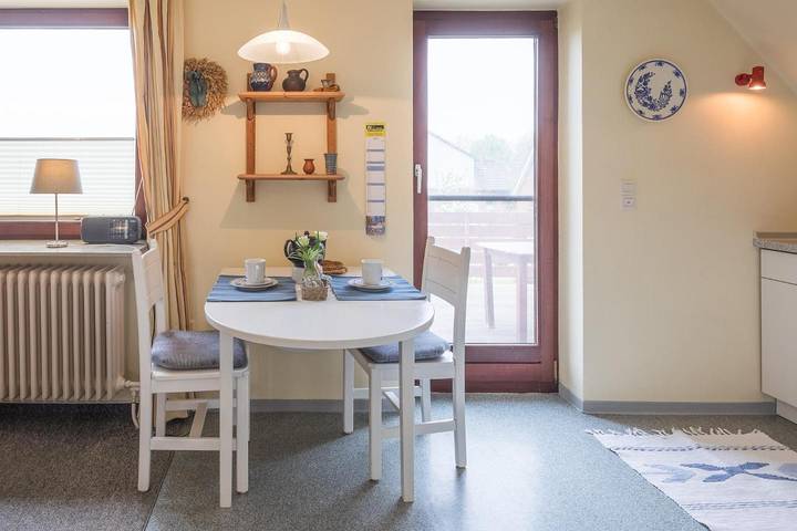 Ganze Wohnung, Ferienwohnung in Borgsum (oben rechts) für bis zu 2 Personen in Borgsum, Föhr