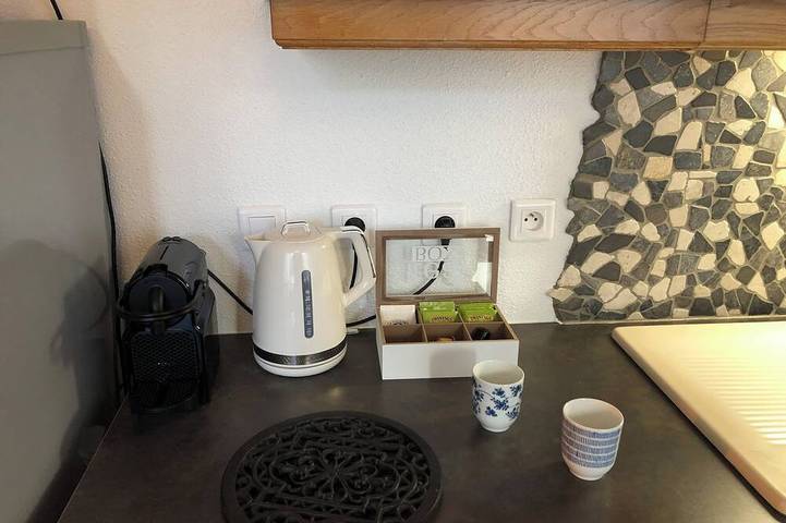 Appartement entier, Charmant T2 au pied de la Tour des Échevins in Luxeuil-les-Bains, Haute-Saône