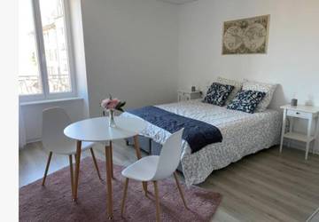 Gîte pour 2 personnes, animaux acceptés dans Thermes de Vittel