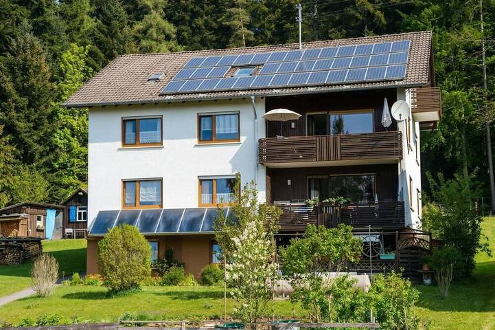 Ferienwohnung für 6 Personen, mit Garten und Balkon, mit Haustier in Waldachtal