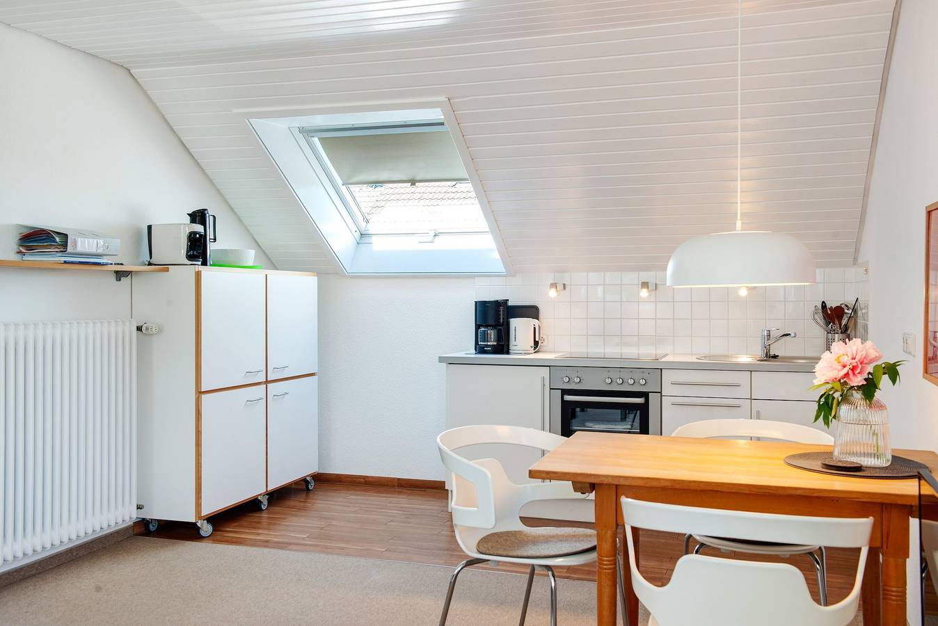 Ganze Wohnung, Ferienwohnung '1-Zimmer-Fewo, 45 Qm' mit Gemeinschaftsgarten, Balkon und Wi-Fi in Kippenhausen, Immenstaad am Bodensee