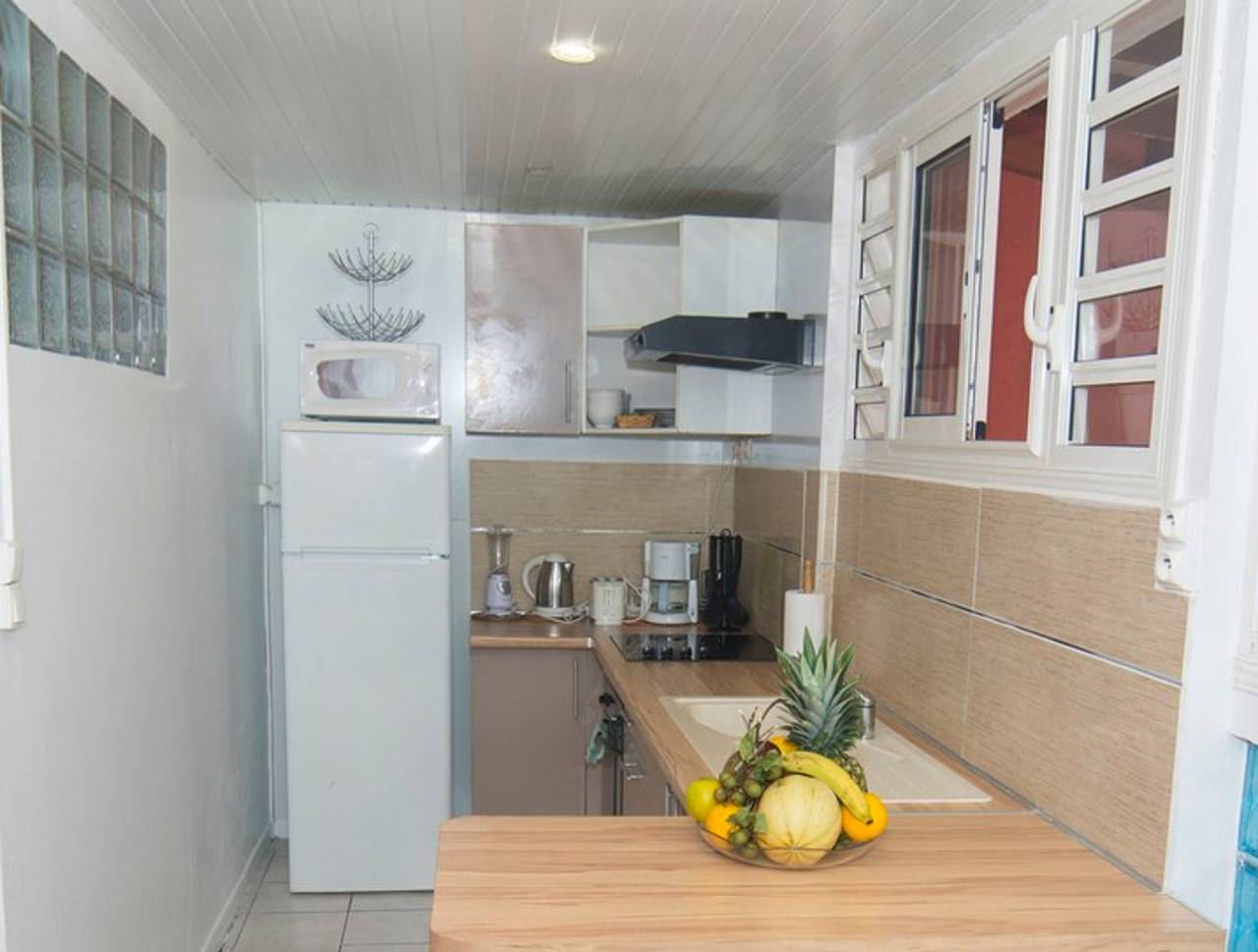 Ganze Wohnung, Modernes Apartment in Fort-de-France, ausgestattete Terrasse, 50 qm. in Martinique