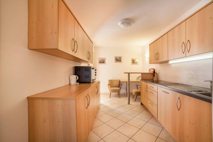 Ganze Wohnung, Ferienwohnung "Parigger Apt Zirbe" mit Privatem Balkon, Gemeinschaftsgarten und Wlan in Bichl (Ratschings), Ratschings